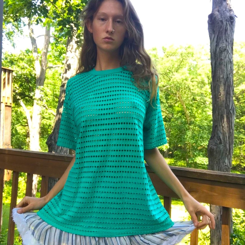 Very cool Gitano large mesh T-shirt